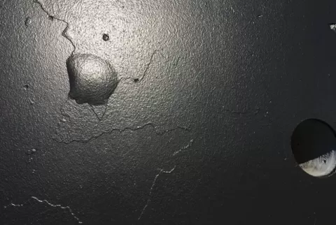Why Craters and Pinholes Appear on Powder Coated Surfaces and How to Prevent Them